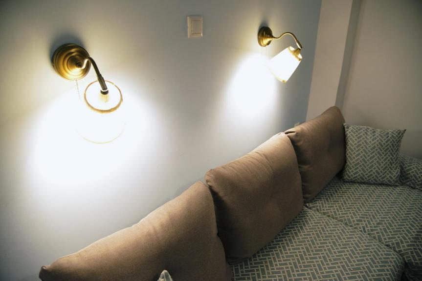 Freatida Apartment Пирея Екстериор снимка